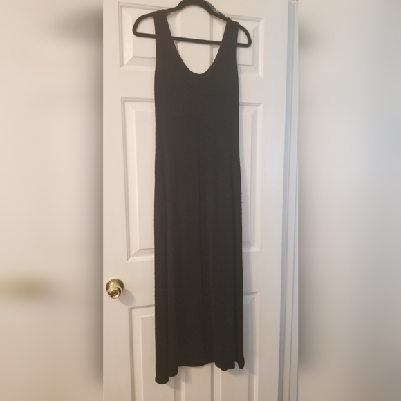 Black Maxi Dress - Picture 2 of 2